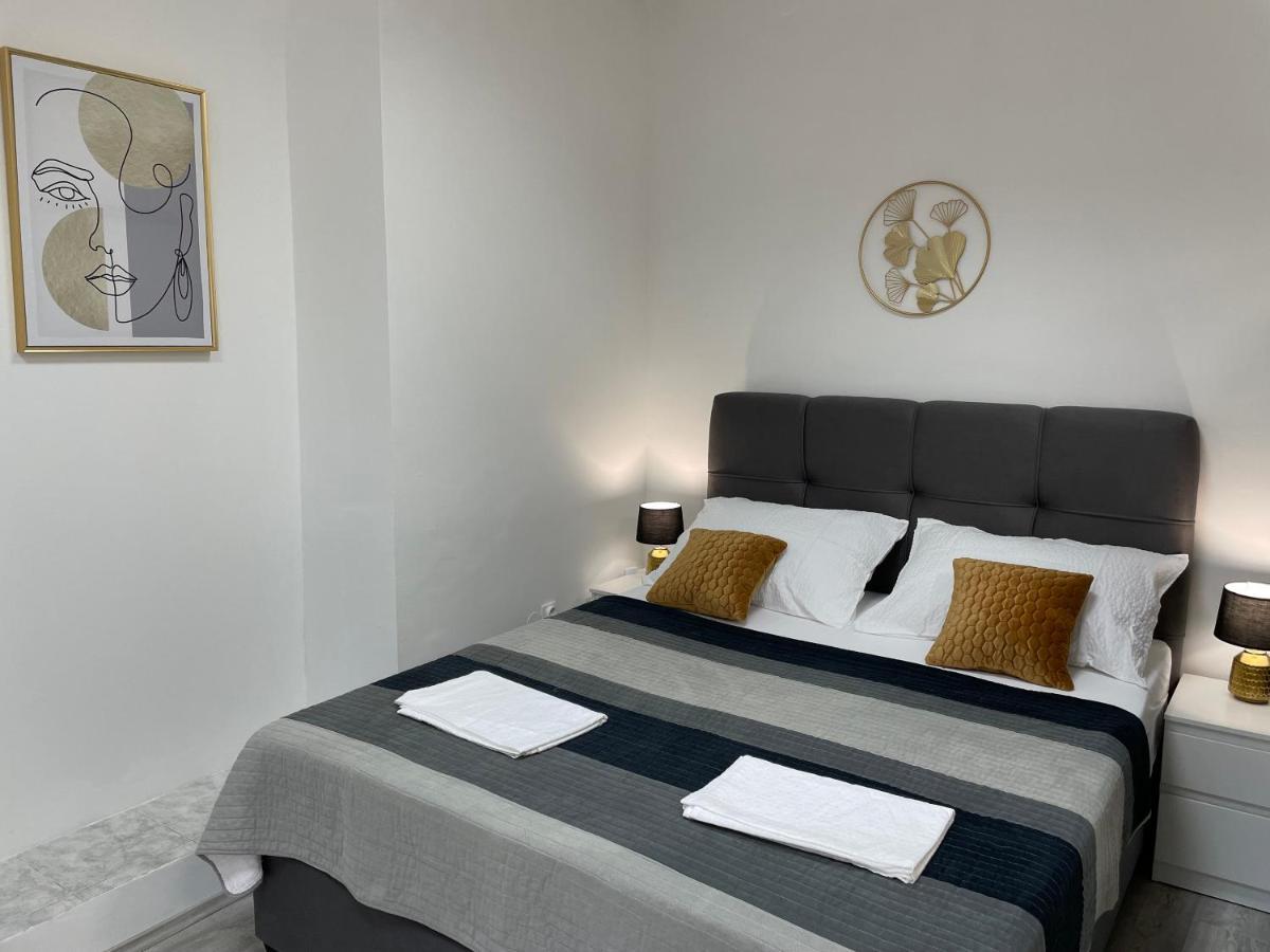 Apartment Studio Beauty In Centar Pula Extérieur photo