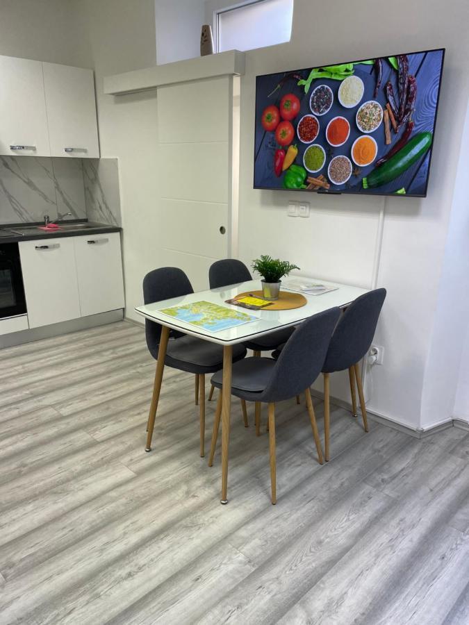 Apartment Studio Beauty In Centar Pula Extérieur photo
